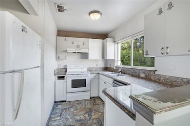 2655 47th Ave NE unit 63, Naples, FL 34120 - photo 5