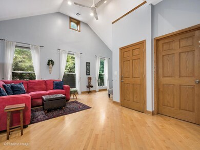 1830 W Huron St unit 2, Chicago, IL 60622 - photo 3