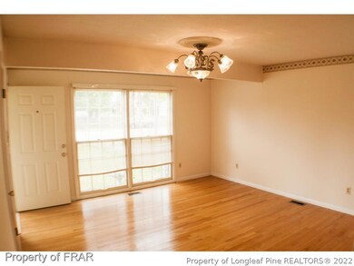 655 Wiltshire Rd, Fayetteville, NC 28314 - photo 5