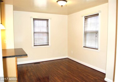 8633 Black Oak Rd, Parkville, MD 21234 - photo 5