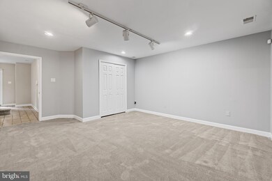 17 Chasemount Ct, Baltimore, MD 21209 - photo 7
