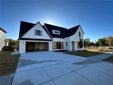 507 SW Autumn Hills Rd, Bentonville, AR 72712 - photo 2