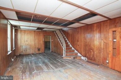 918 Chelton Ave, Camden, NJ 08104 - photo 4