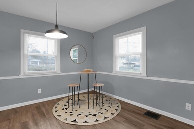 Eat in Kitchen