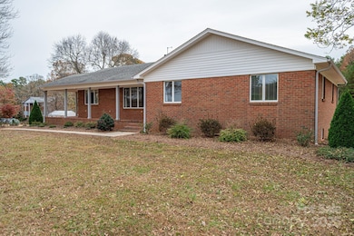 1894 N Carolina 73, Iron Station, NC 28080 - photo 3