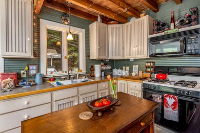 70 Beaucaire Ave.