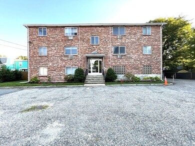 6 Mclean Place unit 3, Cambridge, MA 02140 - photo 7