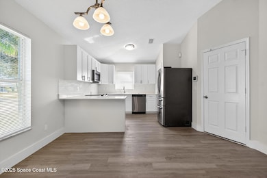 06_1283_Goldenrod_Cir_NE_Palm_Bay_FL_329