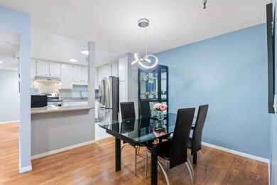 2111 Latham St unit 303, Mountain View, CA 94040 - photo 7