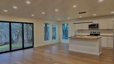 99 Joseph St, Morristown, VT 05661 - photo 3