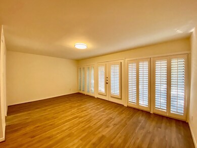 3910 Mandell St, Houston, TX 77006 - photo 6