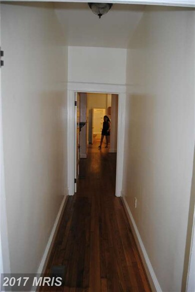 25 N Mulberry St unit 1, Hagerstown, MD 21740 - photo 2