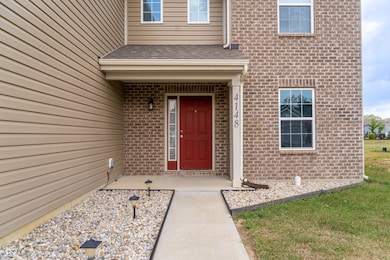4148 Ashworth Ln, Columbus, IN 47201 - photo 3