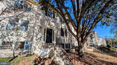 27 Drumcastle Ct, Germantown, MD 20876 - photo 2