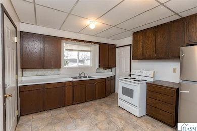 N Park St, Minnesota Lake, MN 56068 - photo 3