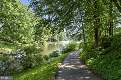 15536 Barrington Place, Dumfries, VA 22025 - photo 6