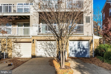 1950 Crescent Park Dr unit 24A, Reston, VA 20190 - photo 3