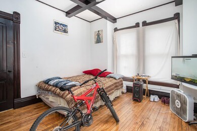 742 Broadway St, Niles, MI 49120 - photo 4