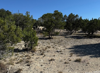 LOT 519 Deer Trail Dr, Lakehills, TX 78063 - photo 4