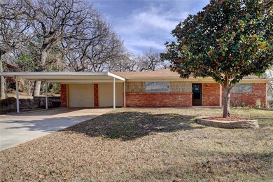 876 Patti Dr, Bedford, TX 76022 - photo 3