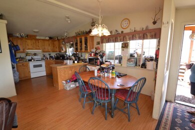 Kitchen/dining