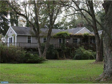 6385 Saw Mill Rd, Pipersville, PA 18947 - photo 3