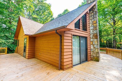 366 Charlois St, Hudson, NC 28638 - photo 6