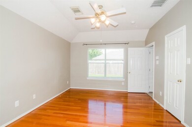 5105 Caprock Dr, Pearland, TX 77584 - photo 6