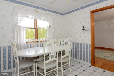 120 Jefferson Ave, Cockeysville, MD 21030 - photo 5