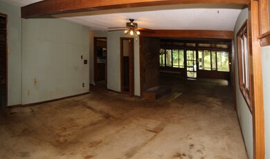 family room reverse view