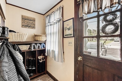 332 Old Marsh Hill Rd, Dracut, MA 01826 - photo 2