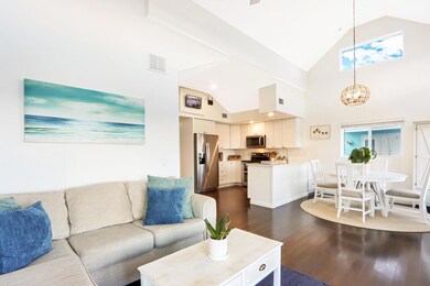 2725 NE Indian River Dr unit 3, Jensen Beach, FL 34957 - photo 4