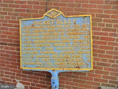 1 Packett Aly, New Castle, DE 19720 - photo 2