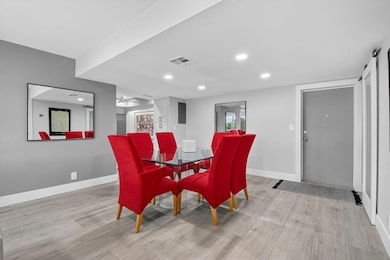 1701 Presidential Way unit 2030, West Palm Beach, FL 33401 - photo 4