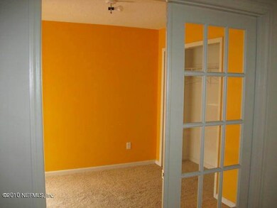 2396 Sunset Bluff Dr, Jacksonville, FL 32216 - photo 4