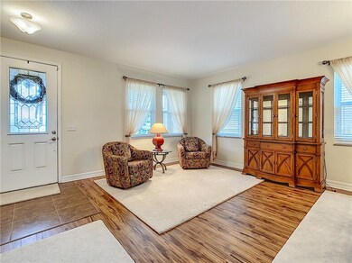 813 Kettering Rd, Davenport, FL 33897 - photo 2