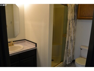 Bathroom, Attached