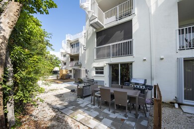 Private back patio & terraces