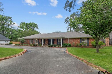 4601 4601 Barclay Dr, Tyler, TX 75703 - photo 2