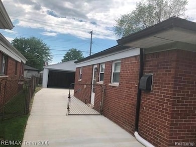 6784 Cooper St, Taylor, MI 48180 - photo 2