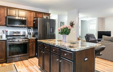 77 Millers Farm Dr, Rochester, NH 03868 - photo 4