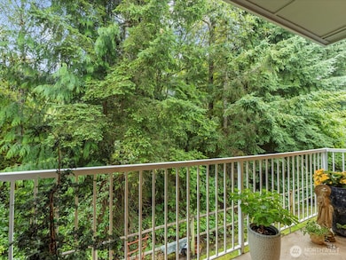 15150 140th Way SE unit P204, Renton, WA 98058 - photo 5