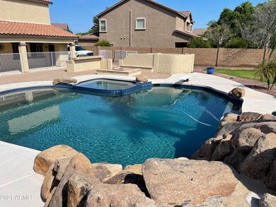 GEMPOOLJACCUZZI