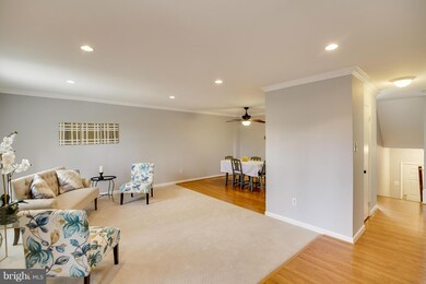 2933 Waterford Ct, Vienna, VA 22181 - photo 6