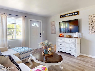 3-web-or-mls-903-conrad-dr
