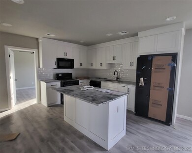 715 S 41st West Ave unit A, Tulsa, OK 74127 - photo 4