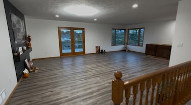 4909 Parklane Dr, Kearney, NE 68847 - photo 5