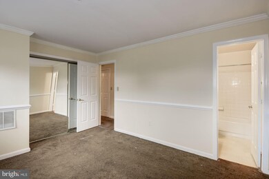 4135 Applegate Ct, Suitland, MD 20746 - photo 7