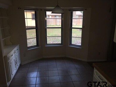 218 218 Samuels, Tyler, TX 75701 - photo 3
