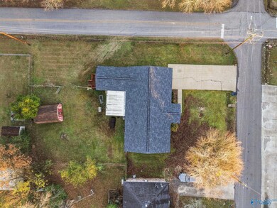 201 Roberts Ave, Rainbow City, AL 35906 - photo 4